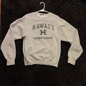 Small Women’s Crewneck.